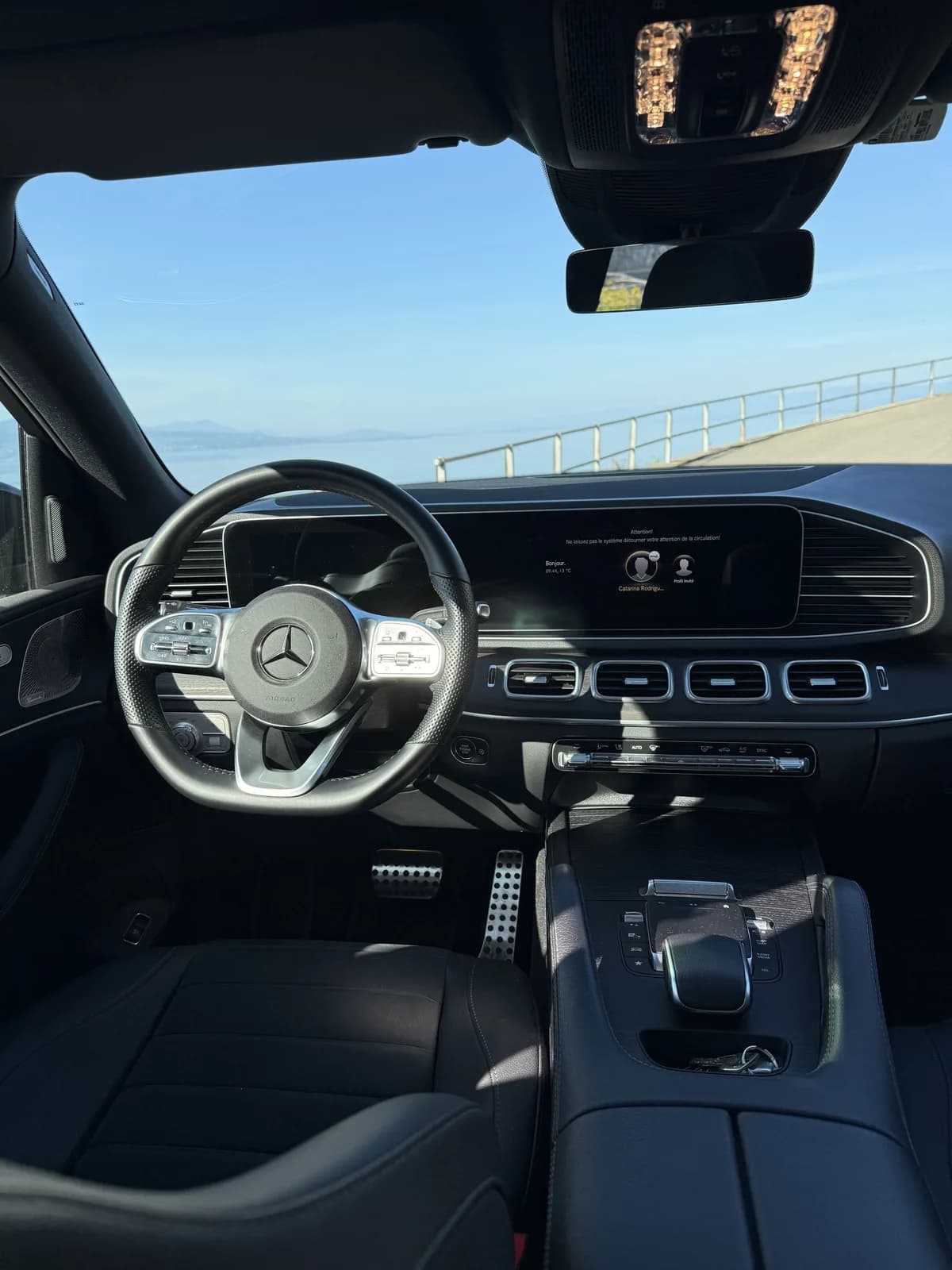 Mercedes-Benz GLE 300d - Thumbnail 9