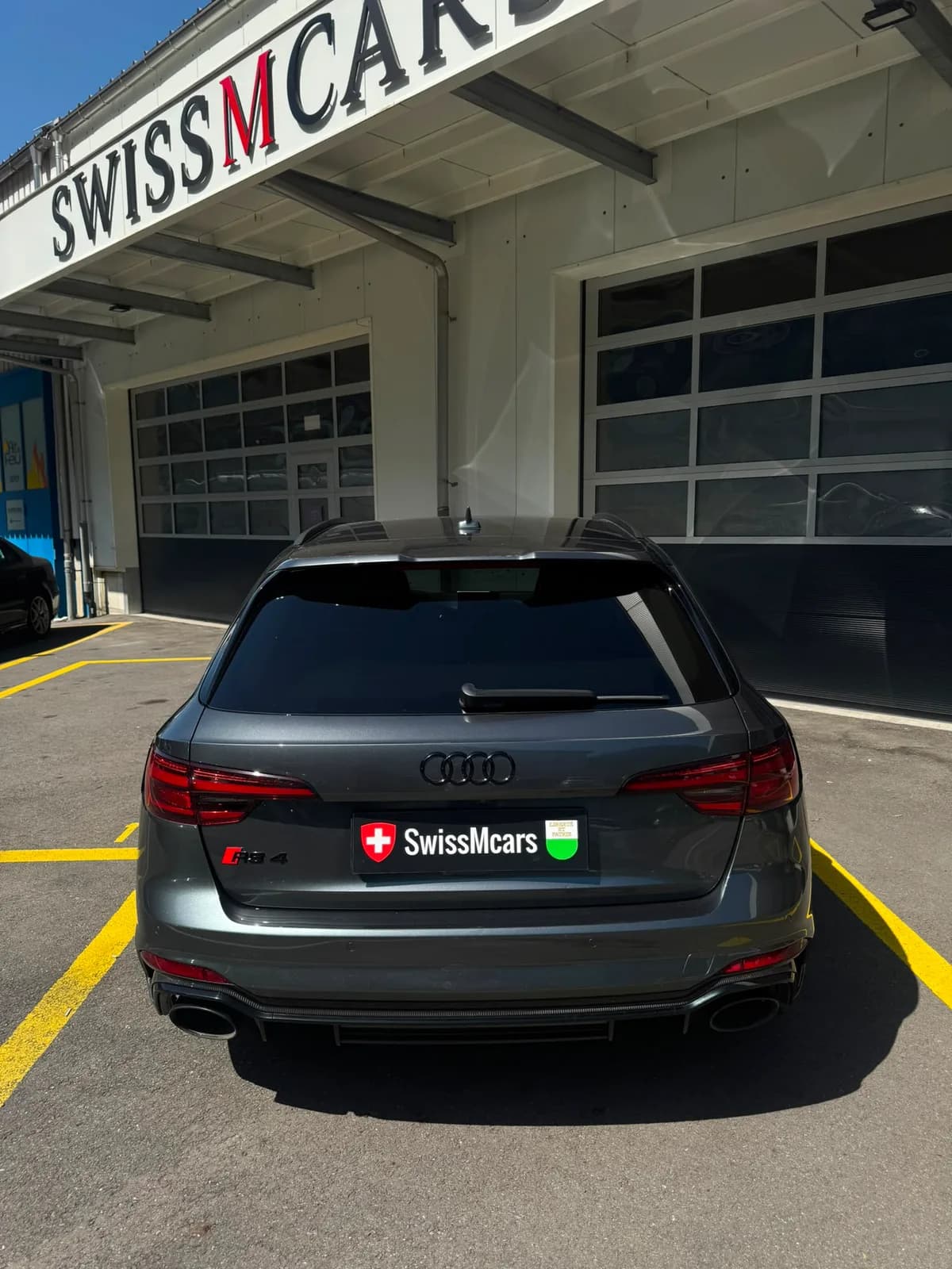Audi RS4 B9 - Miniature 9