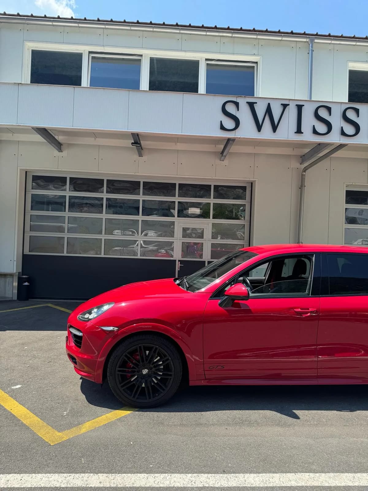 Porsche Cayenne GTS - Thumbnail 3