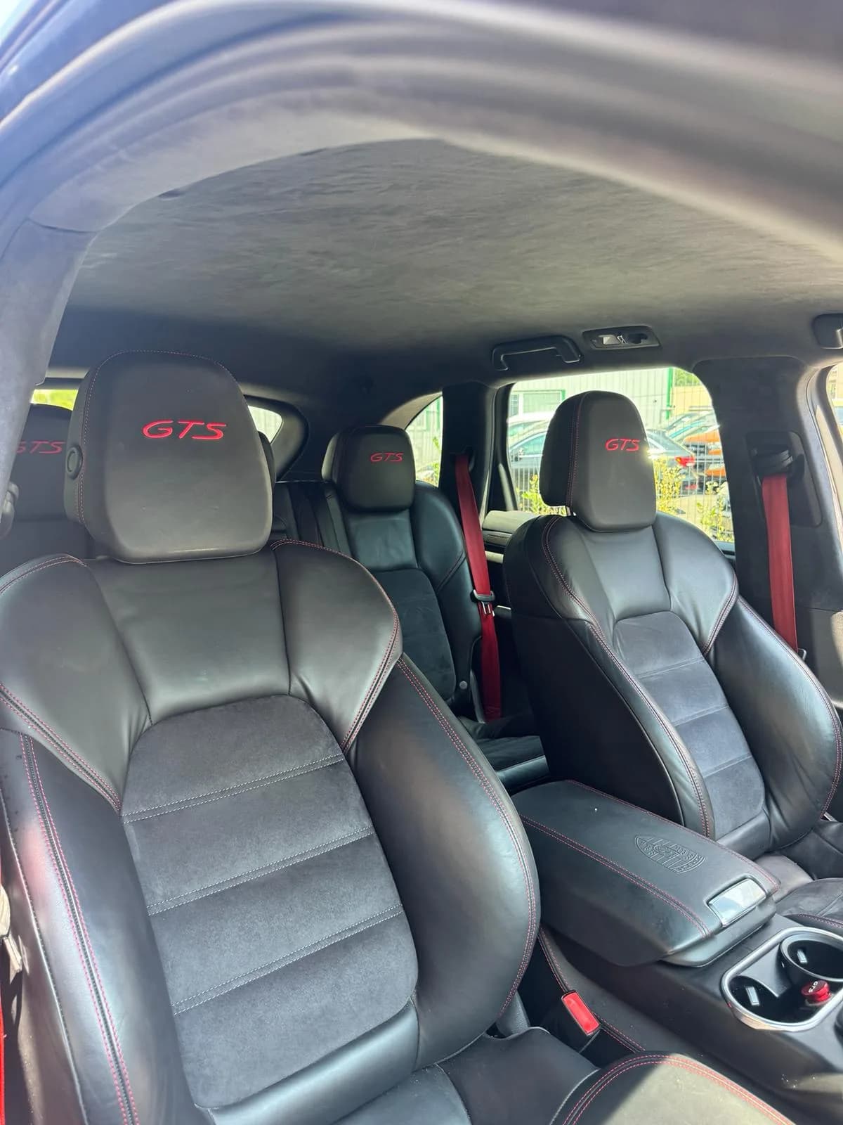 Porsche Cayenne GTS - Thumbnail 10