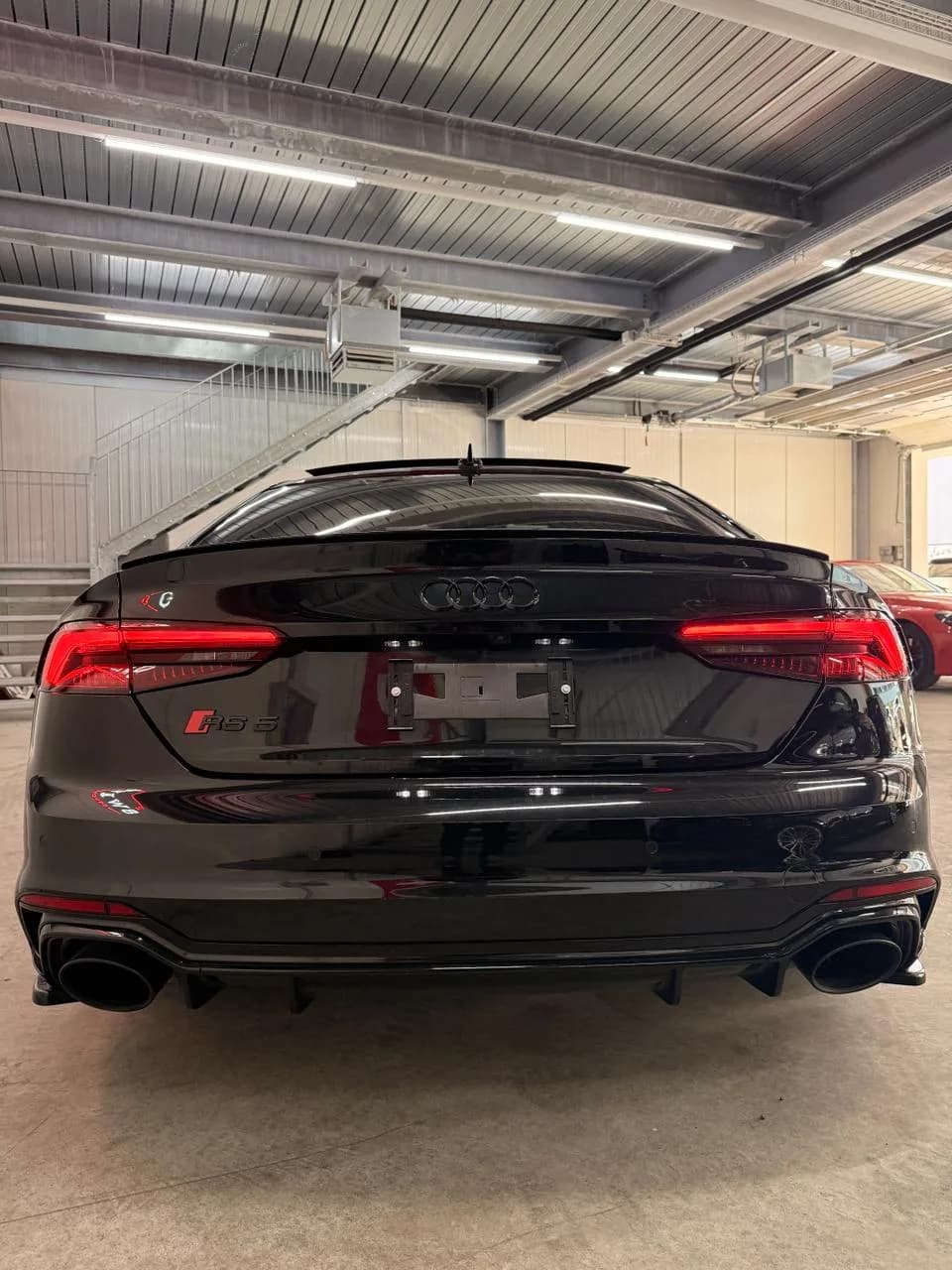 Audi RS5 - Thumbnail 5