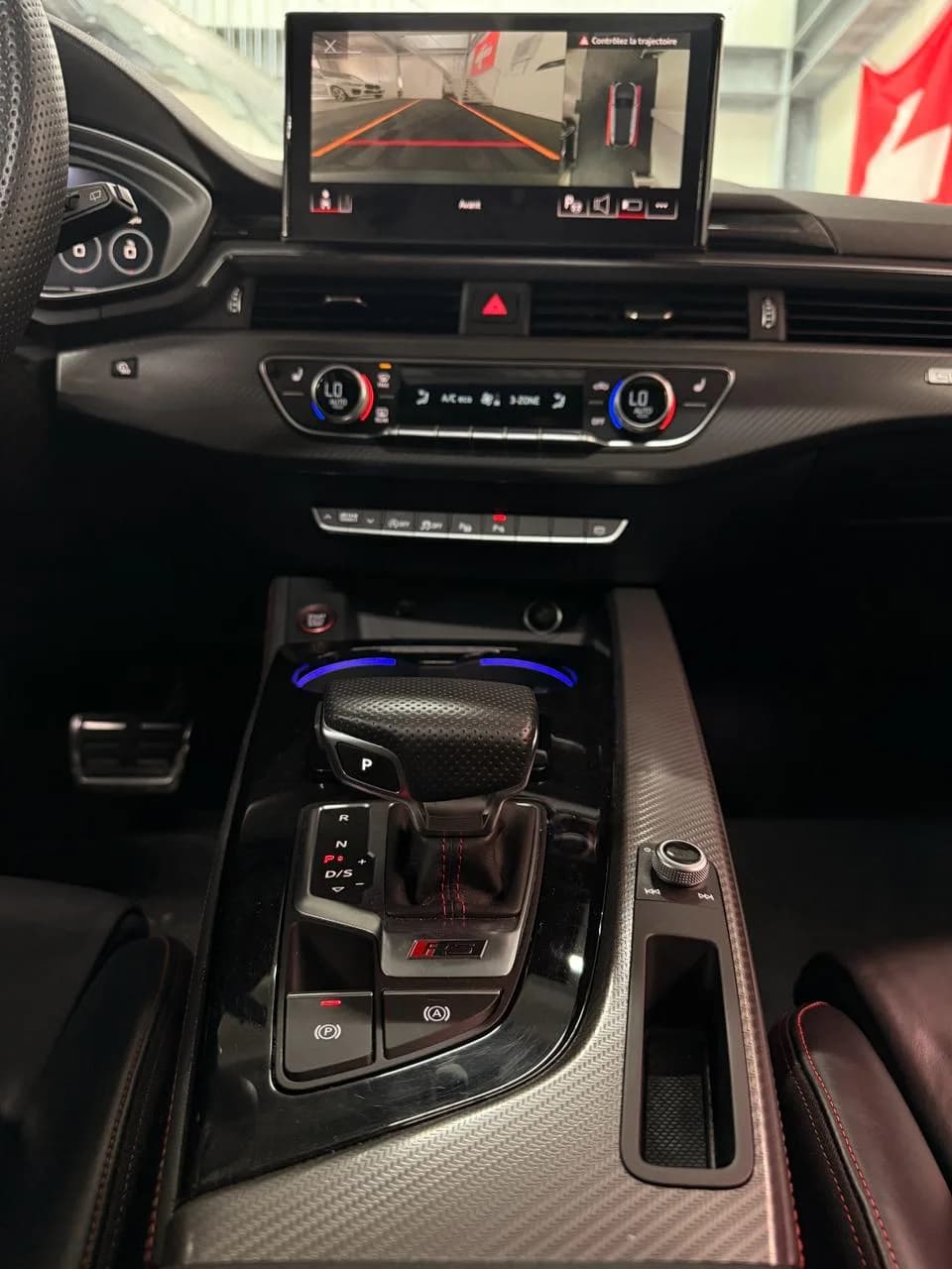 Audi RS4 - Miniature 9