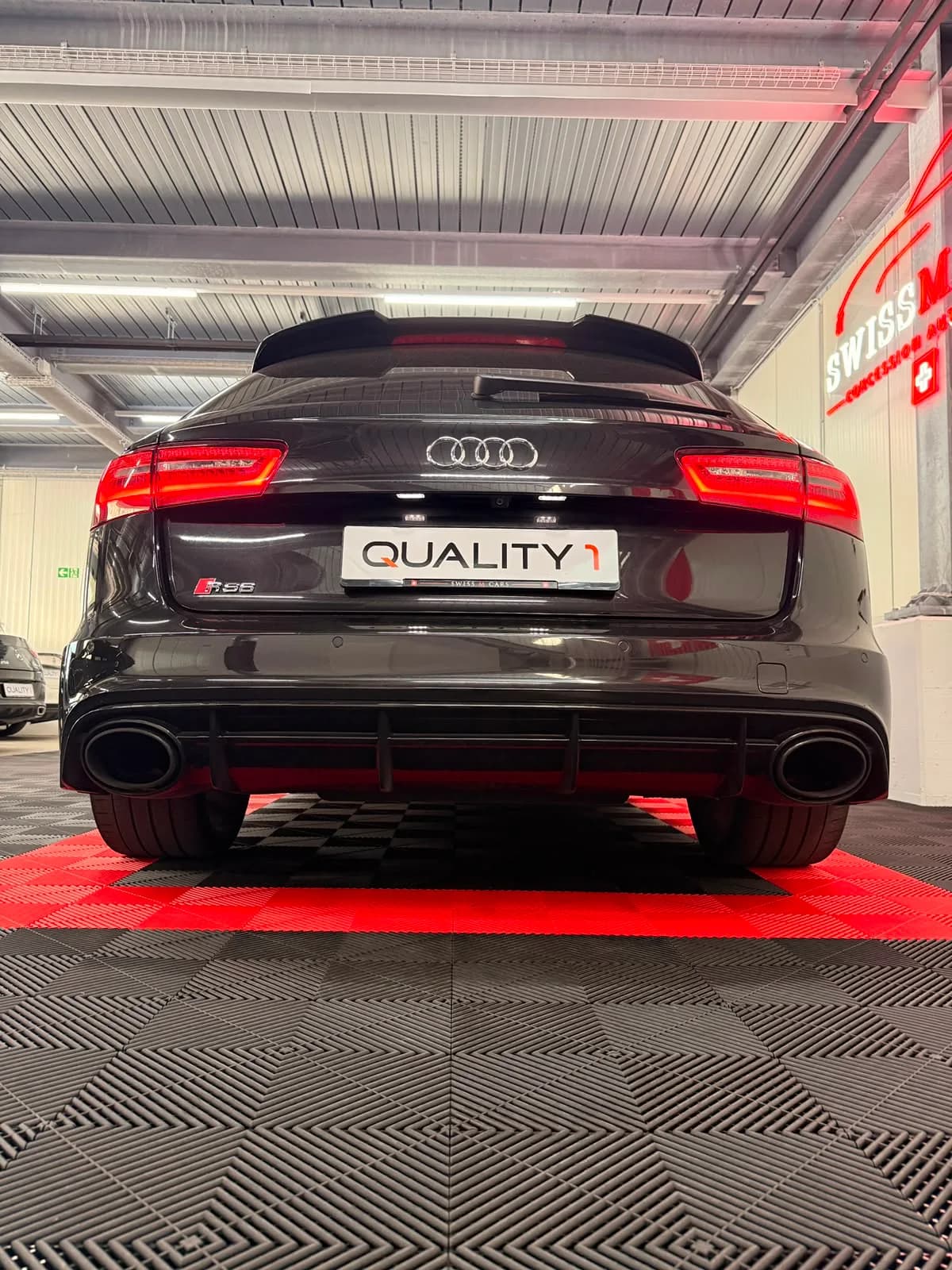 Audi RS6 - Thumbnail 5