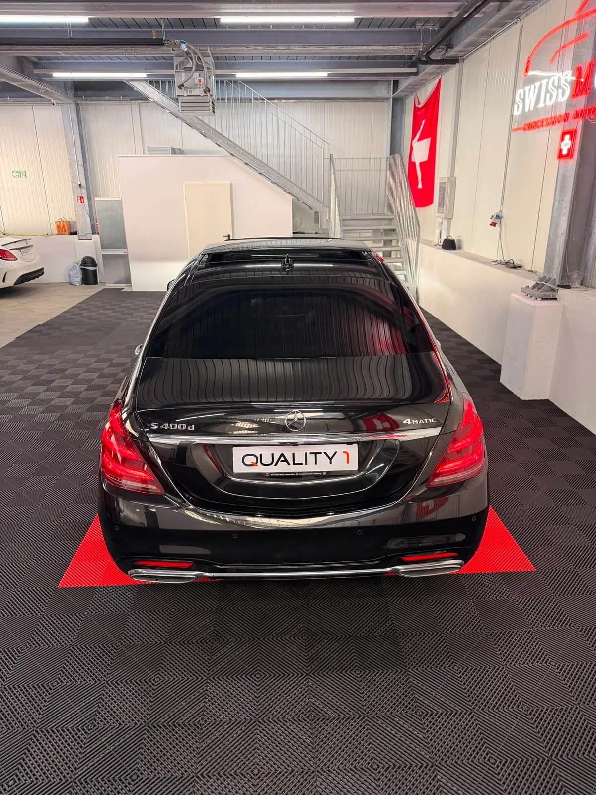 Mercedes-Benz S400d L 4Matic - Miniature 4
