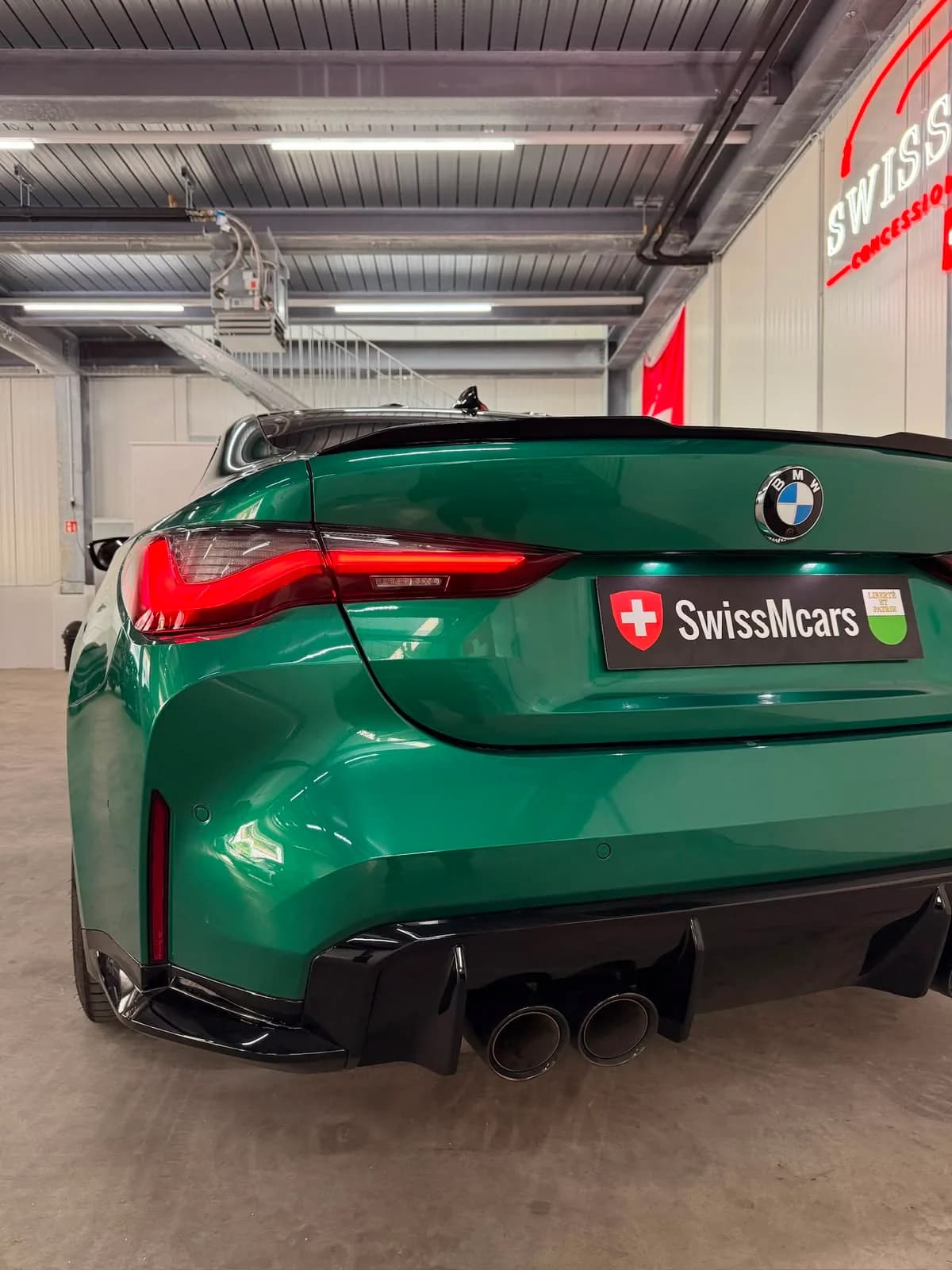 BMW M4 Competition - Miniature 6