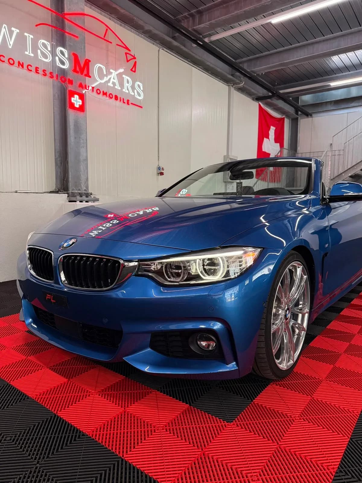 BMW 435i Cabriolet xDrive SportLine - Miniature 2