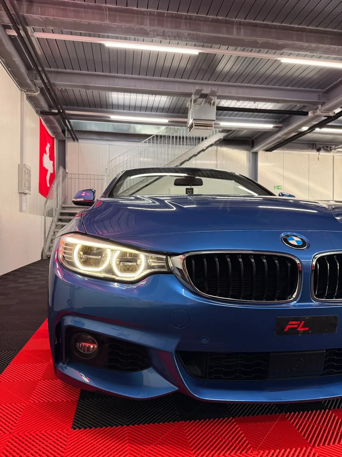 BMW 435i Cabriolet xDrive SportLine - Miniature 8