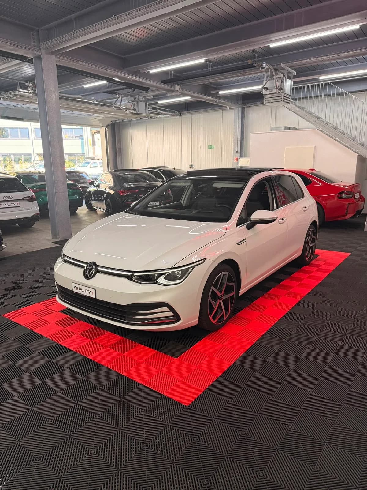 VW Golf 8 eTSI - Miniature 8
