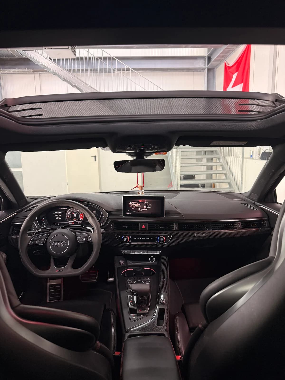 Audi RS4 gris nardo - Miniature 20