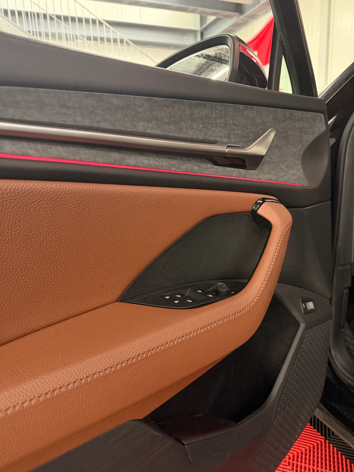 SKODA KODIAQ - Miniature 9
