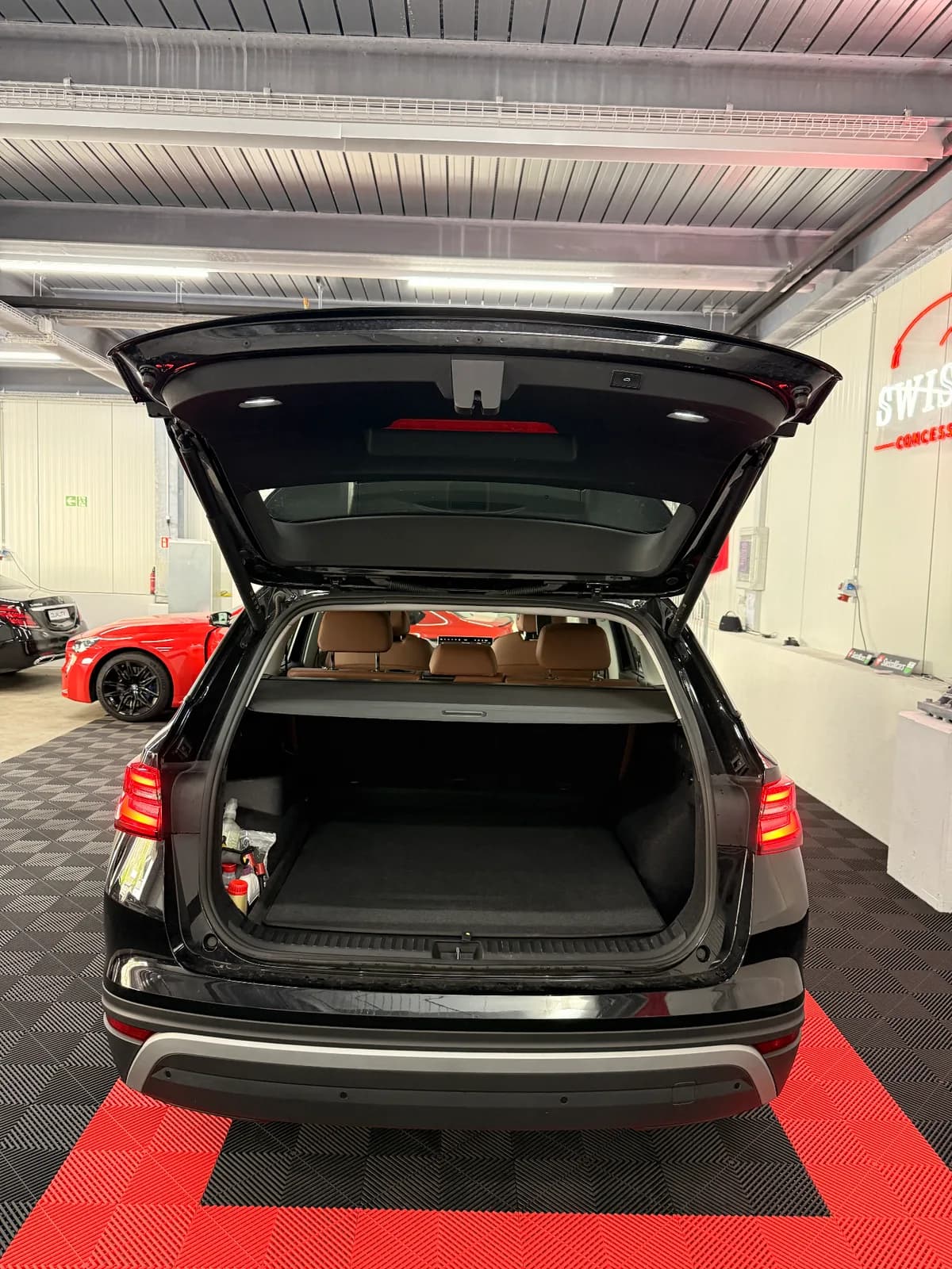 SKODA KODIAQ - Miniature 19