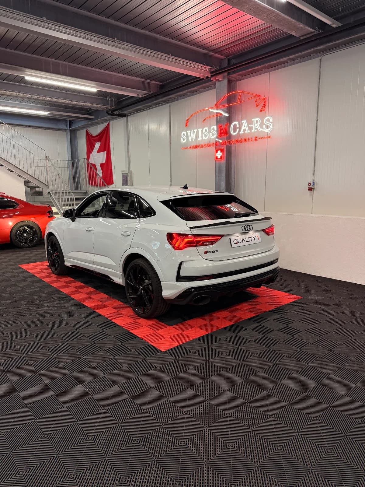 Audi RSQ3 - Miniature 5