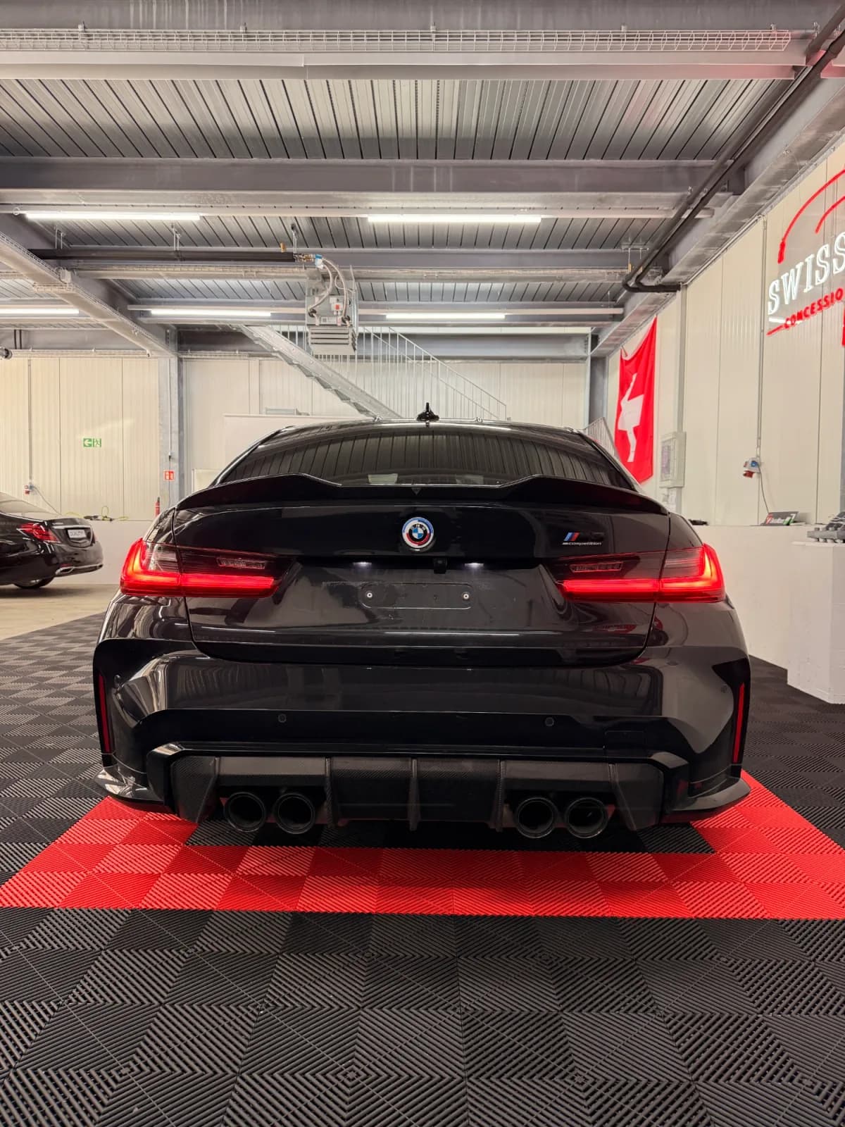 BMW M3 Competition - Thumbnail 9
