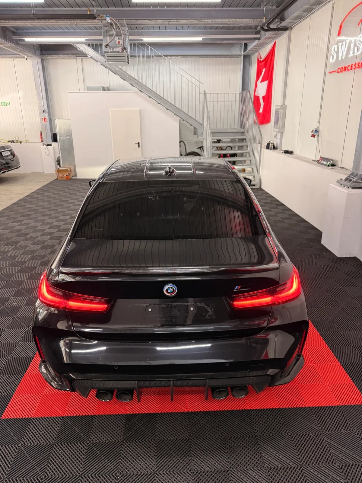 BMW M3 Competition - Thumbnail 10