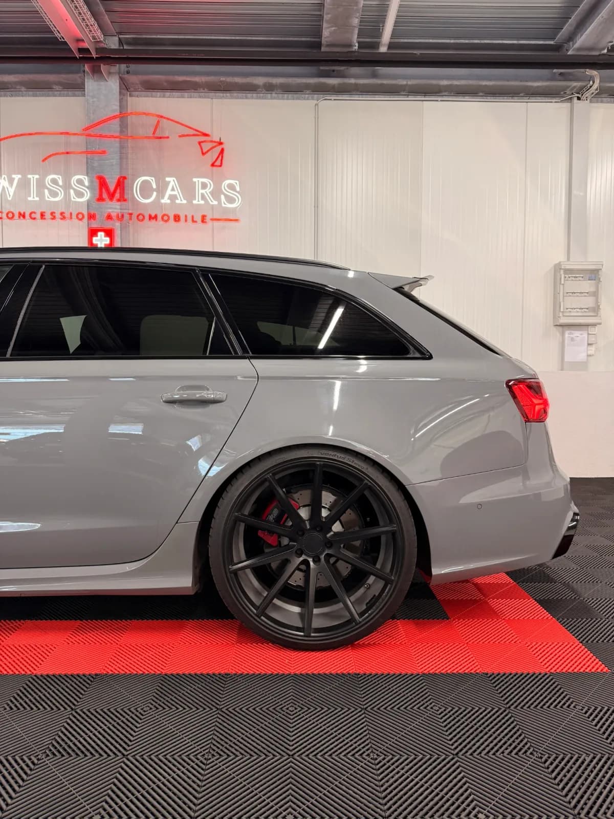 AUDI RS6 ABT - Miniature 7