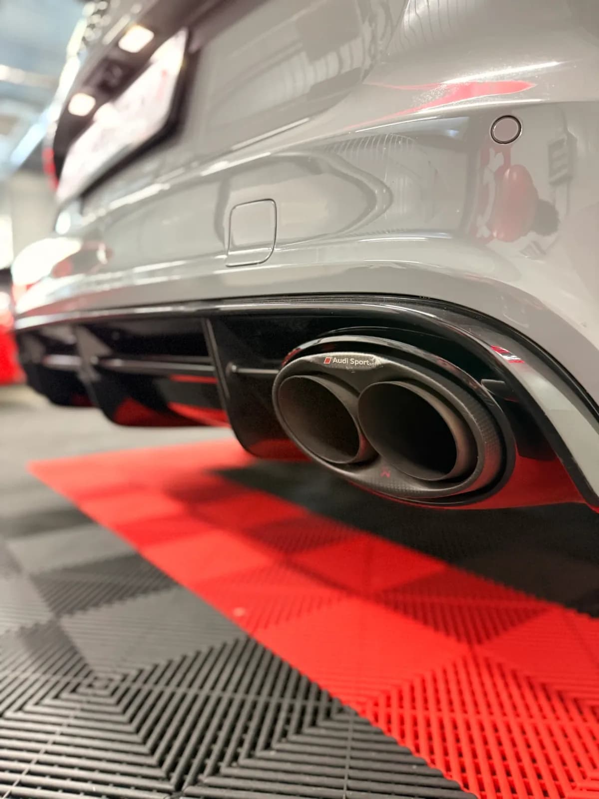 AUDI RS6 ABT - Miniature 13