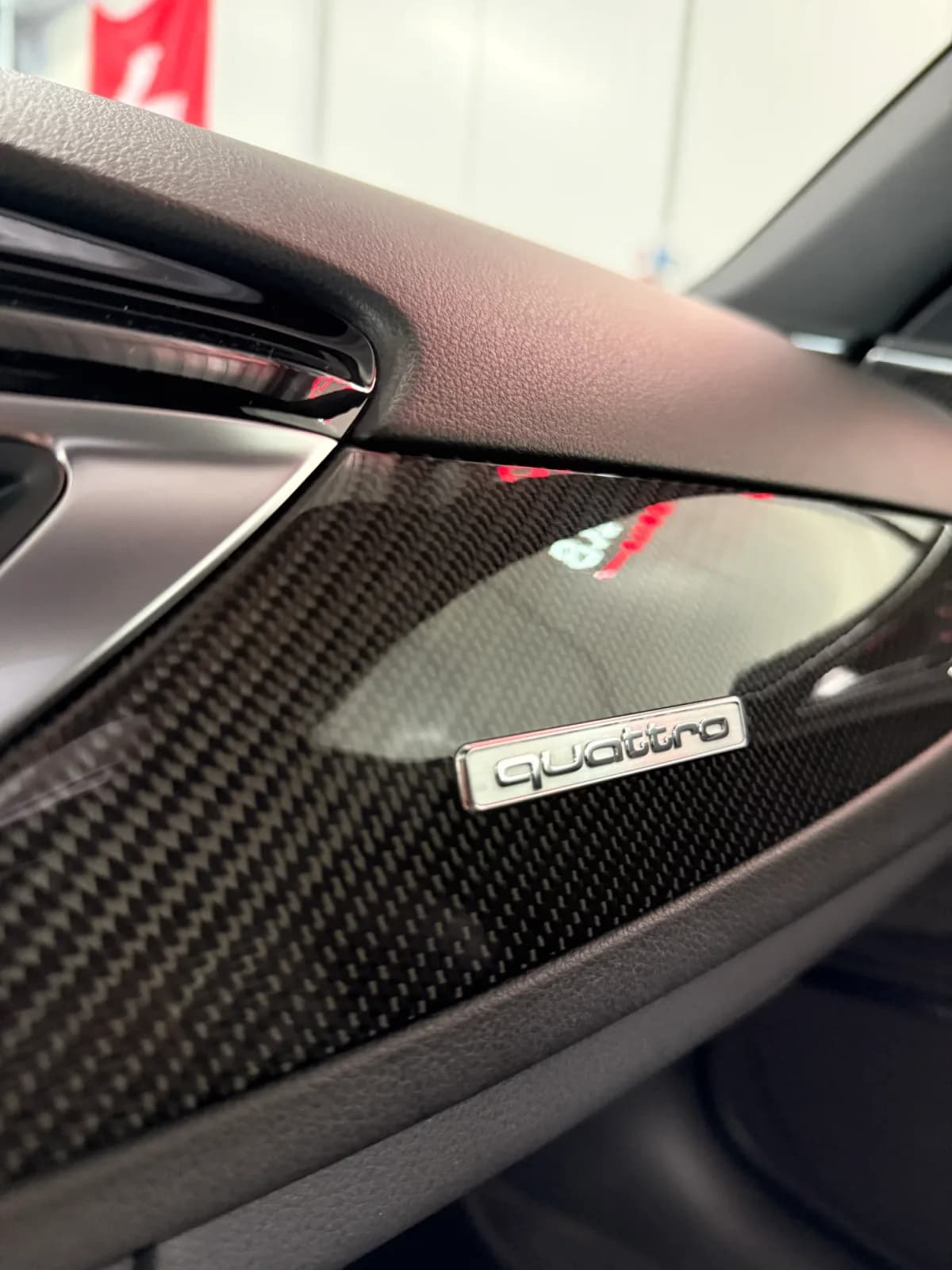 AUDI RS6 ABT - Miniature 22