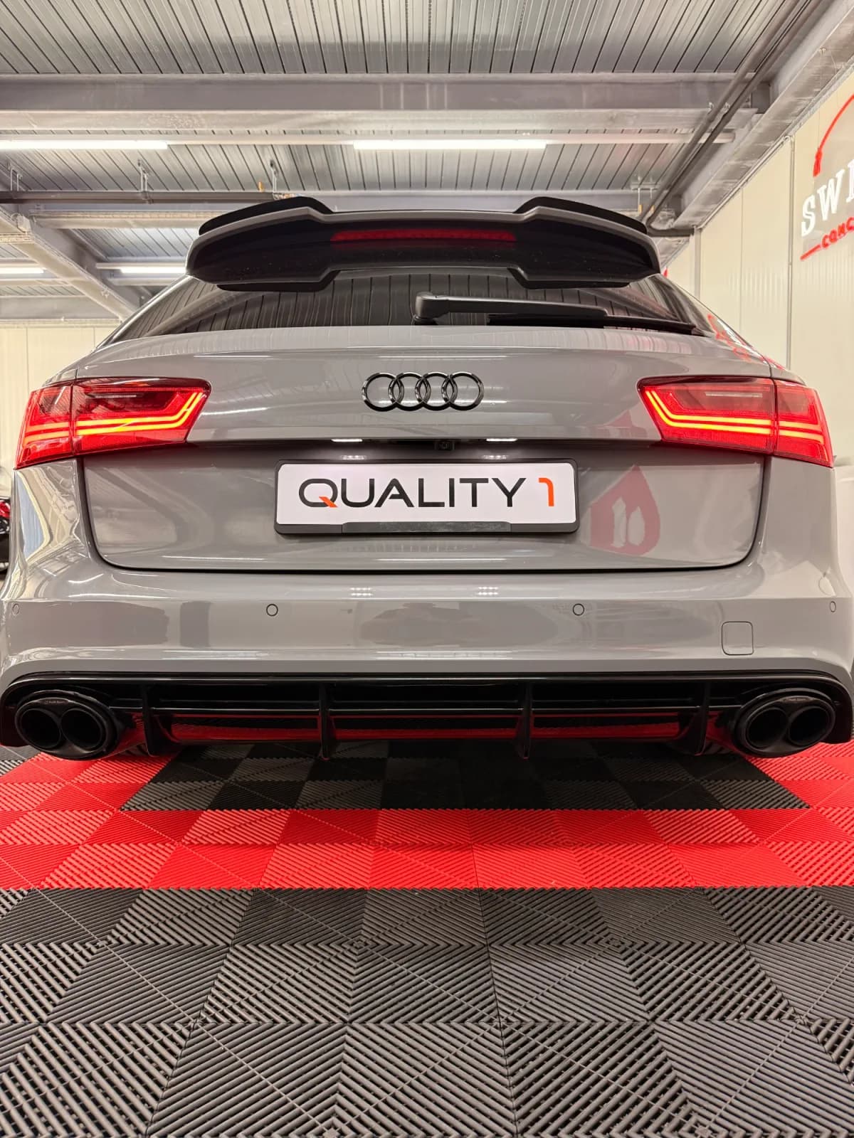 AUDI RS6 ABT - Miniature 32