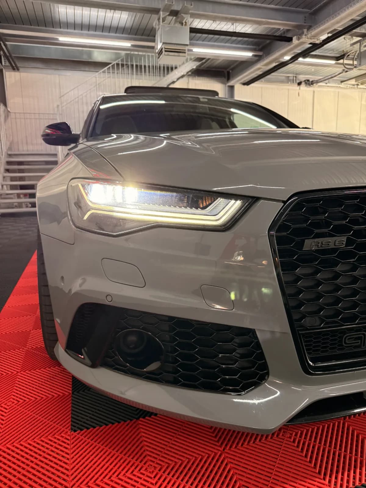 AUDI RS6 ABT - Miniature 33