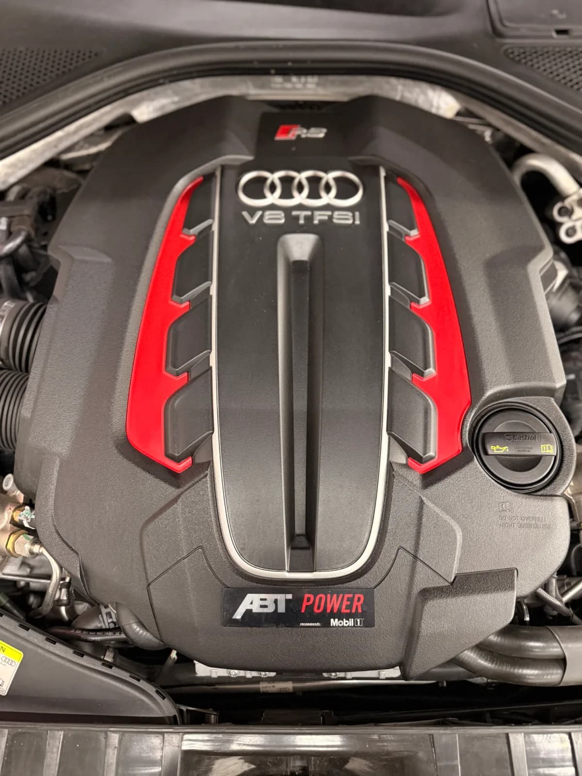 AUDI RS6 ABT - Miniature 35