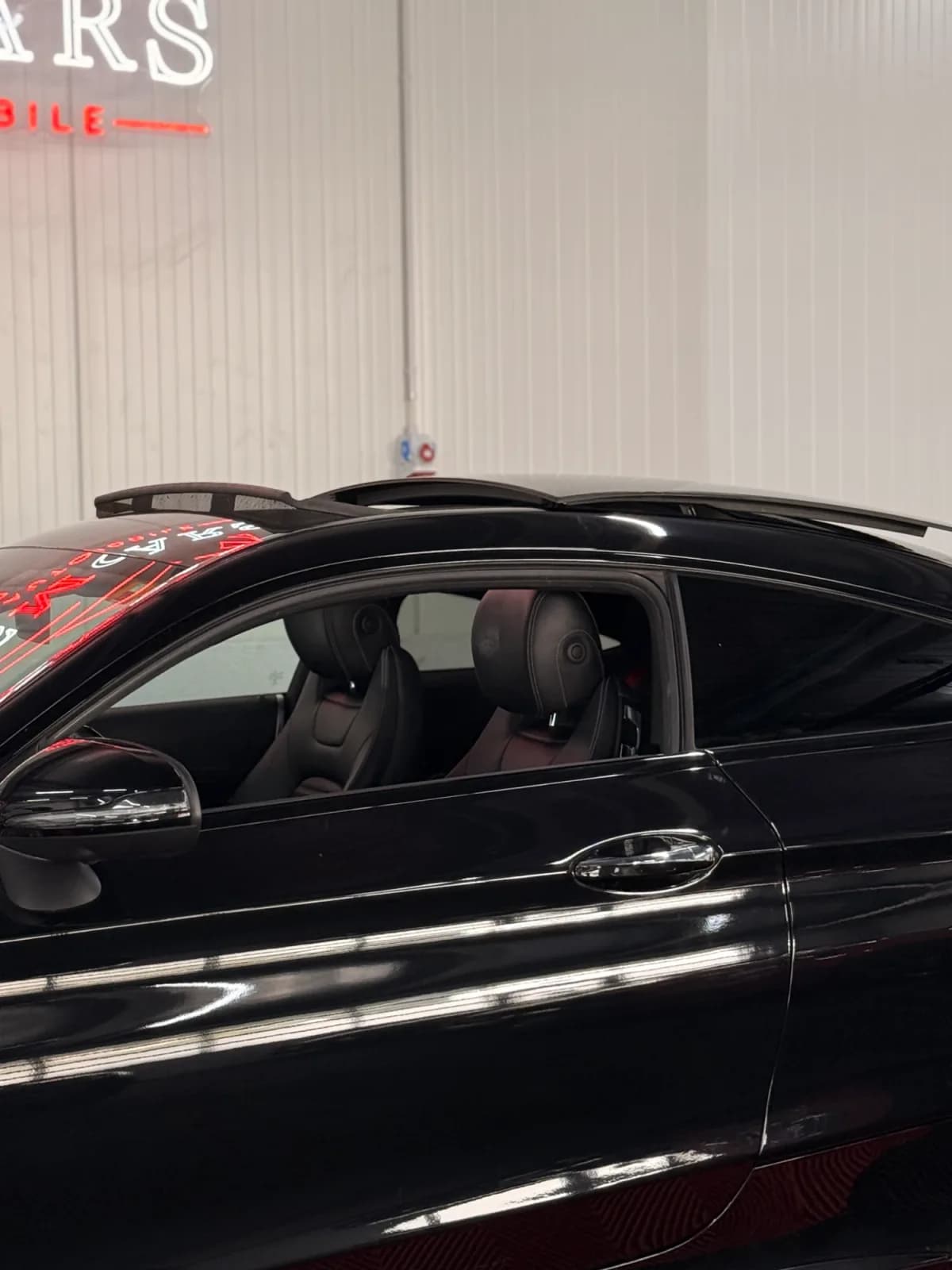 Mercedes-Benz C 43 AMG Premium + - Miniature 31
