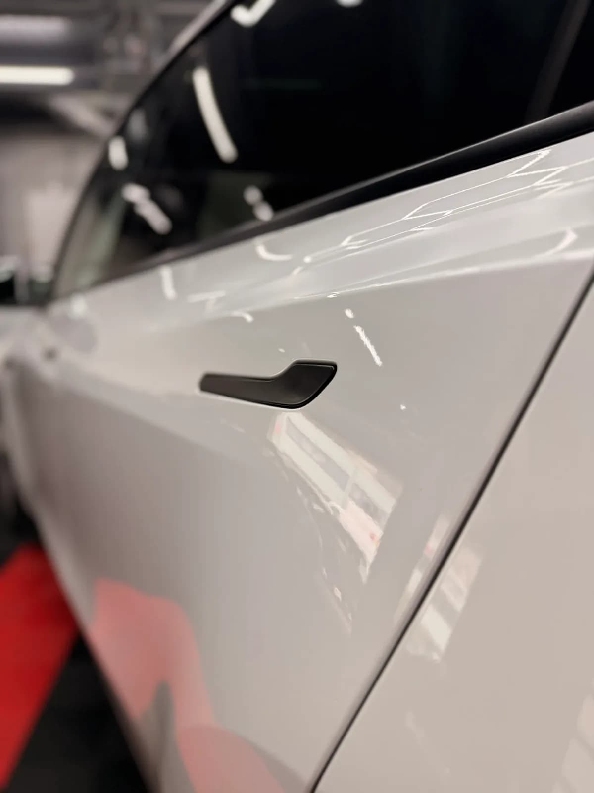 TESLA Model Y - Miniature 14