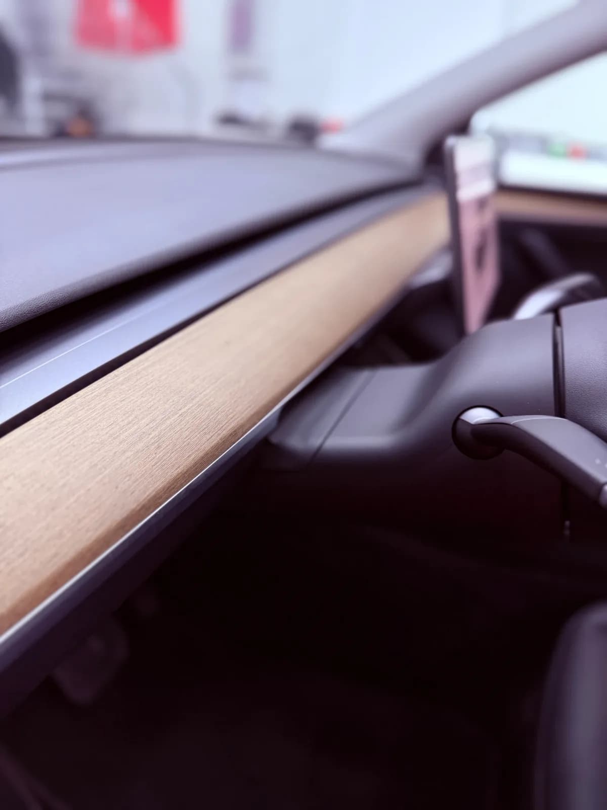 TESLA Model Y - Miniature 25
