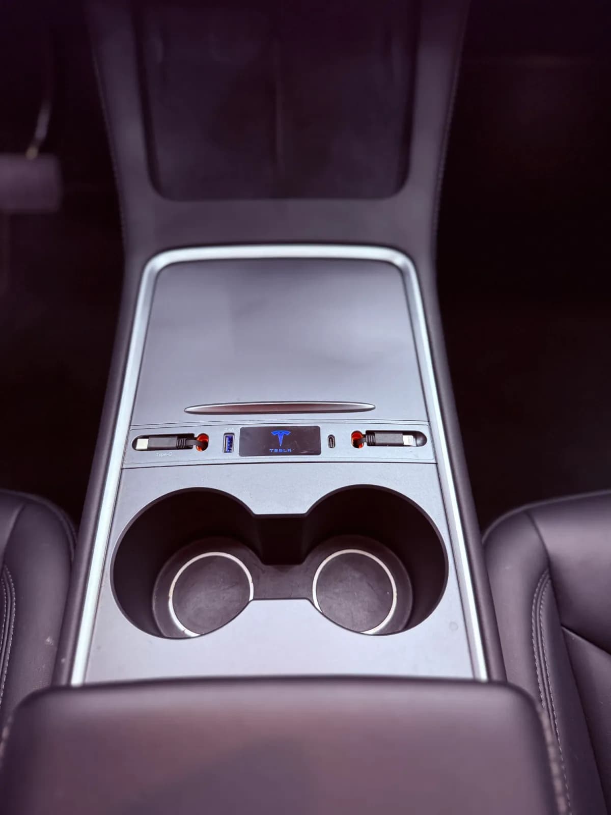 TESLA Model Y - Miniature 28