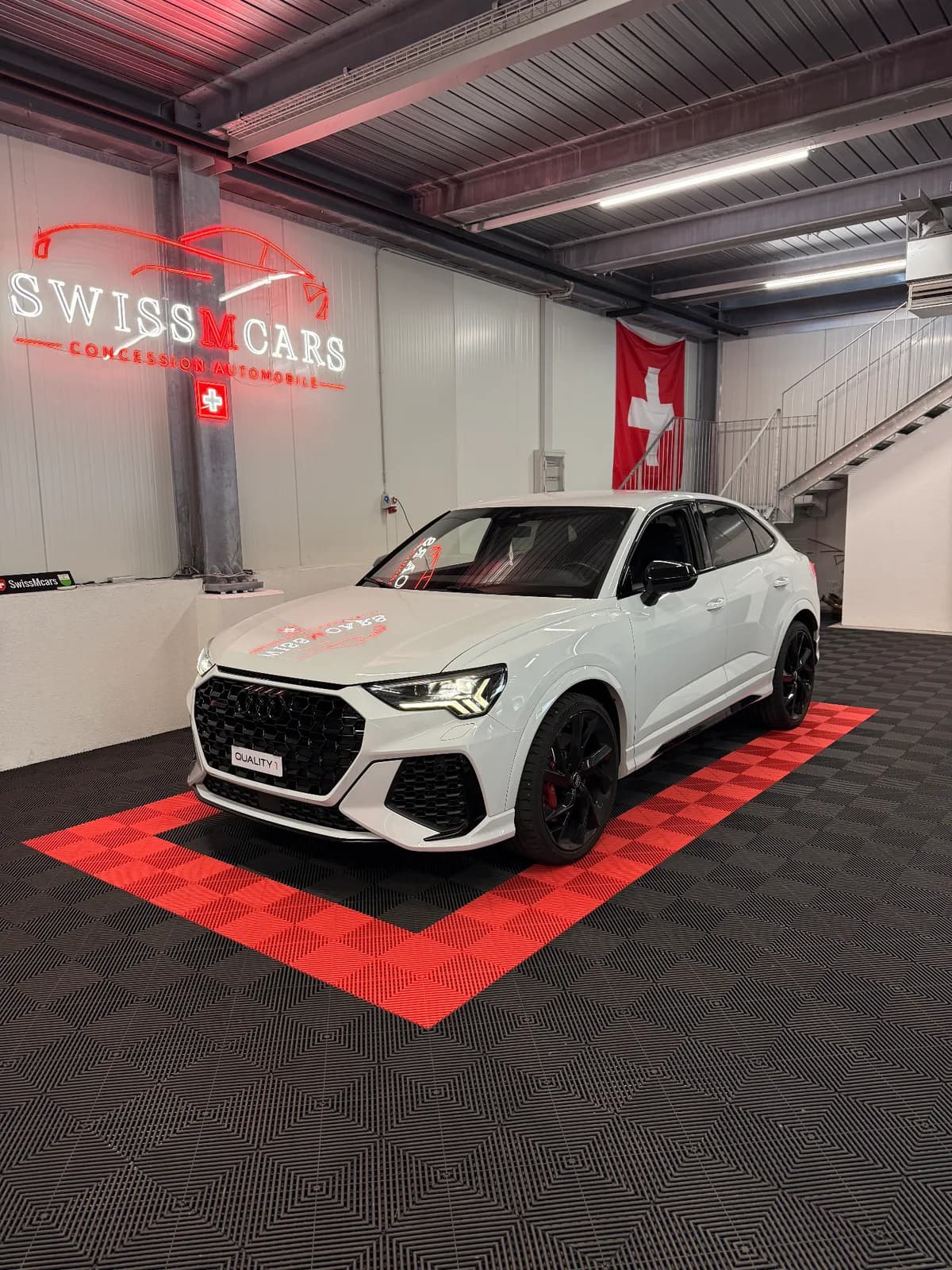 Audi RSQ3 - Photo 1